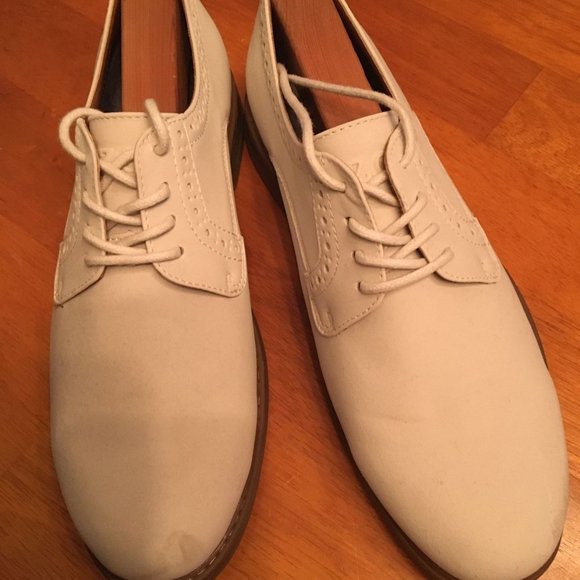 Shoes: White Bucks